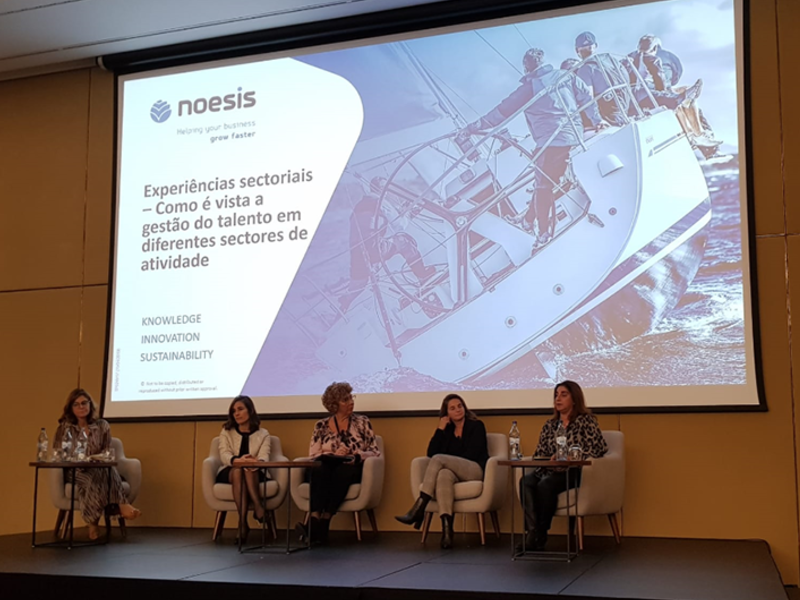 Teresa Gândara during the conference of  held by Human magazine