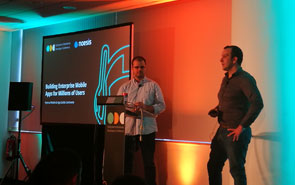 Dois oradores a apresentar 