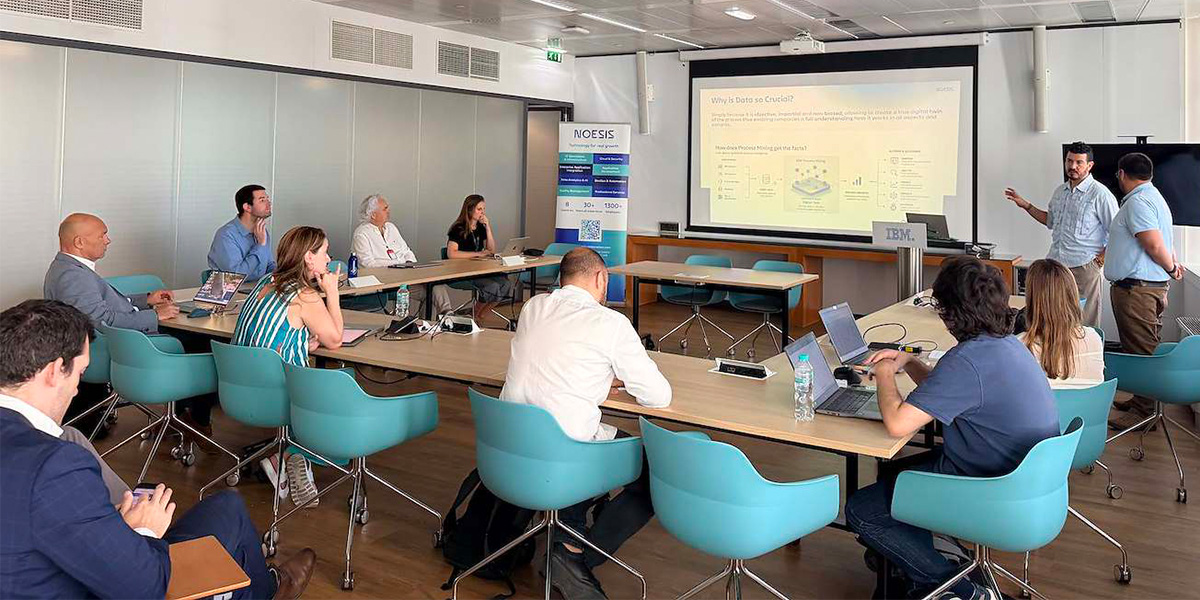 Participants attending the hands-on IBM Process Mining workshop hosted by Noesis and IBM
