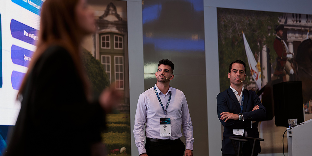 Oradores da Noesis durante uma sessão no IBM Connect Évora